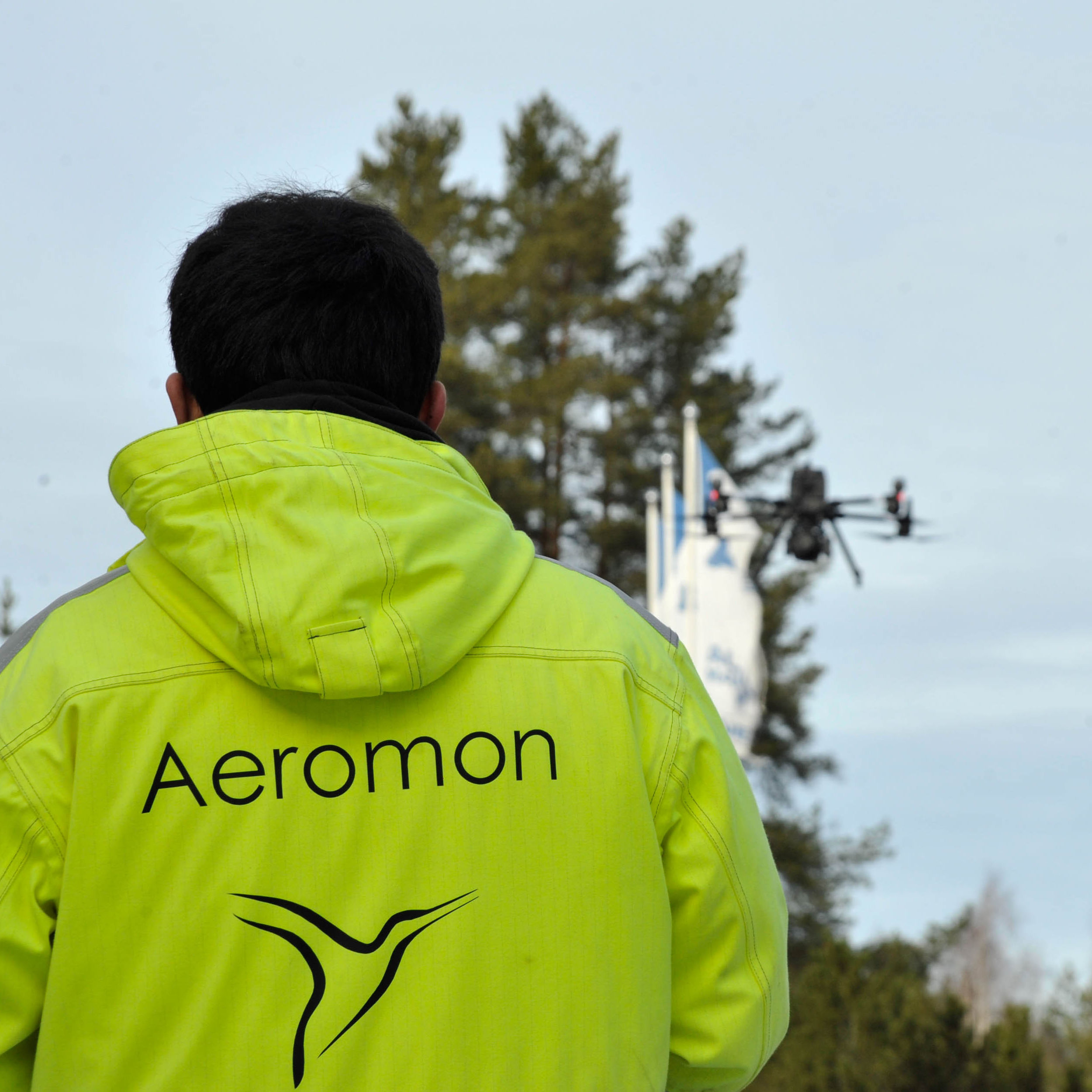 Aeromon field engineer conducting measurements